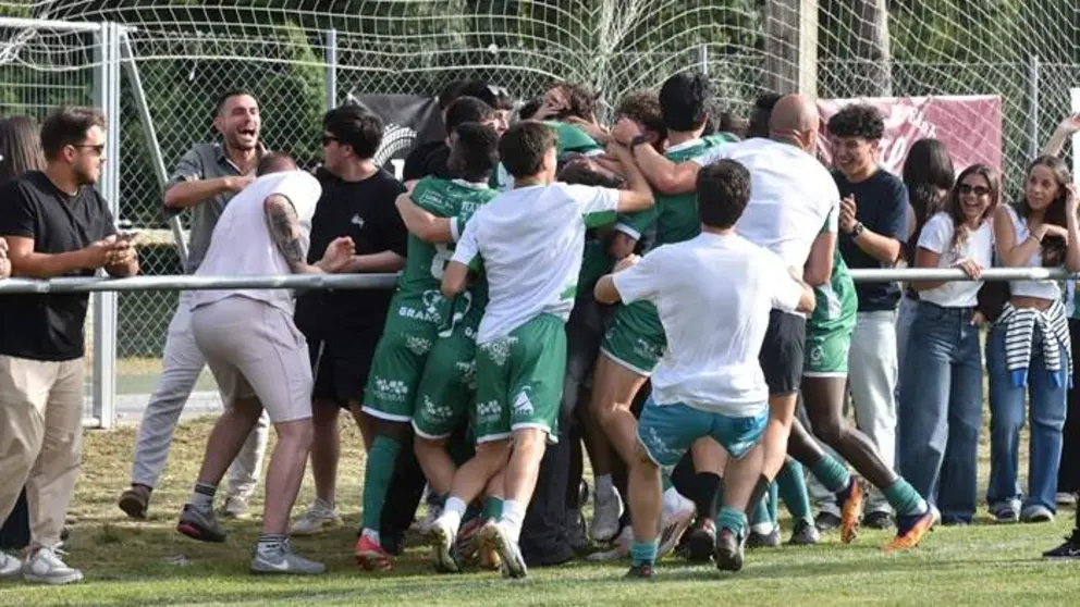 somoscomarca_20260606_vilamartin_oba&ntilde;adorio_futbol_cdcorgomoplayoff (44)