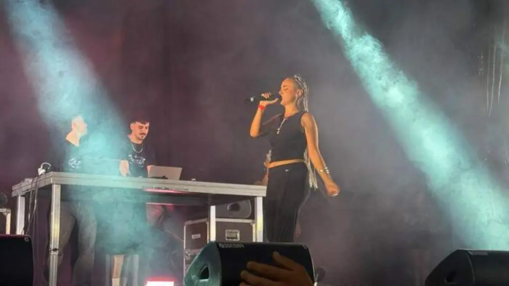 somoscomarca_arua_concierto_sonsurbanos__mela (12)