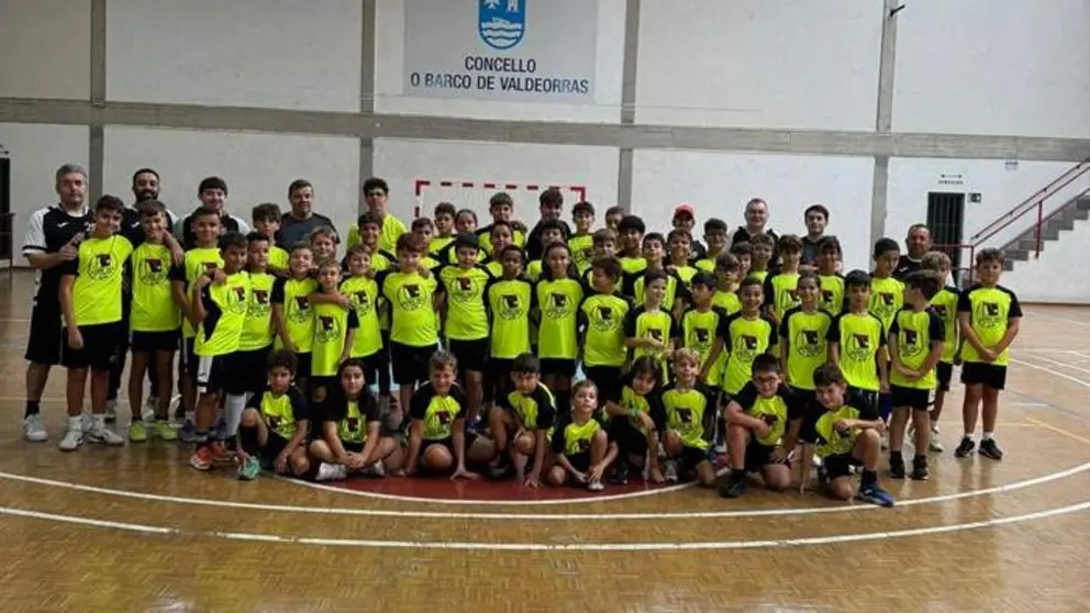 somoscomarca_obarco_trescu&ntilde;ados_futbolsala_campamento3967