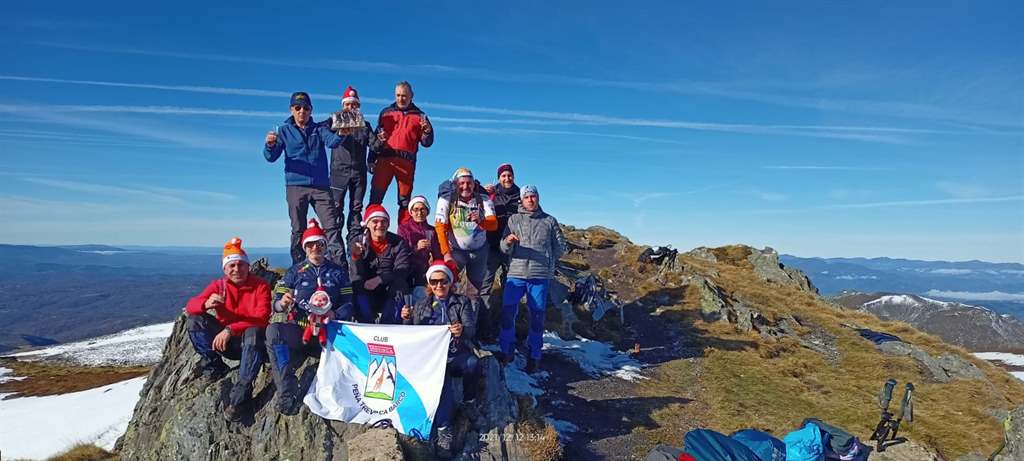 Subida del belén a Peña Trevinca 2021 (7)