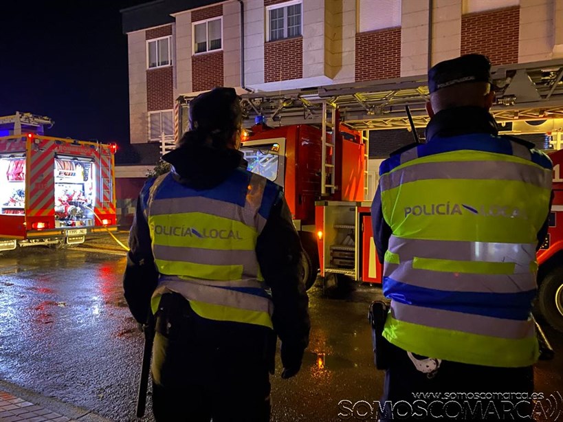somoscomarca_bomberos_casa_callepetin_obarco_policialocal_2021-12-20 (2)