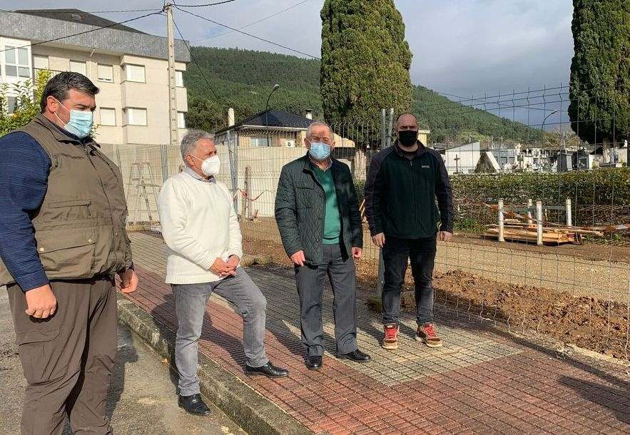 somoscomarca_quiroga_julioalvarez_alcalde_carretera cementerio_2021 (10)