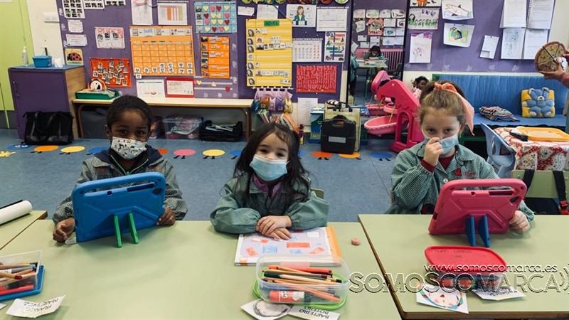 somoscomarca_menudatropa_condesadefenosa_alumnos_28_01_2022