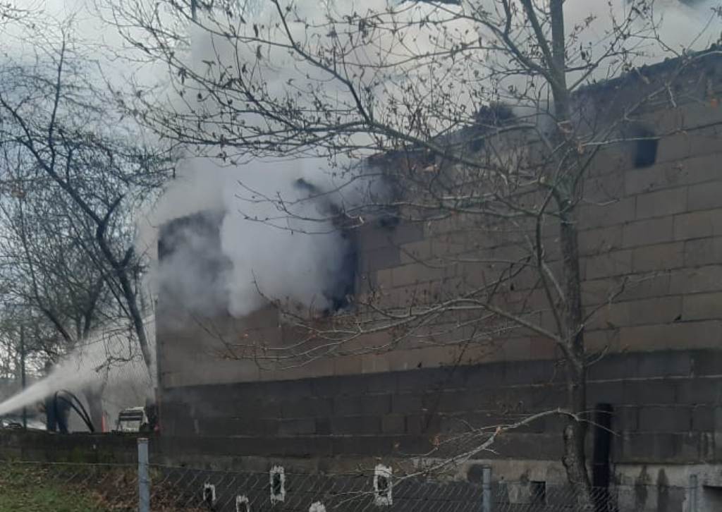 somoscomarca_viana_incendio_galpon_2022 (1)