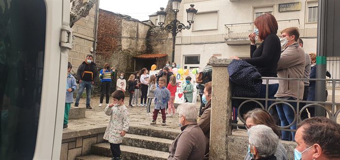 Llegada de familias ucranianas a Manzaneda (1)
