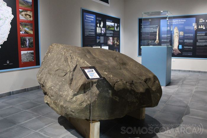 La sala sobre el clima alberga una roca de diabasa de A Seara de 1.400 kilos (2)