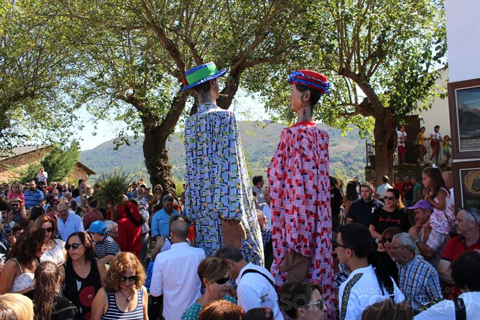 Las fiestas de A Ermida congregan cada año a cientos de persona. Imagen de la edición de 2019