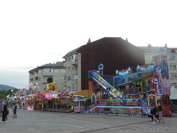 somoscomarca_fiestas_santarita_obarco_atraccionesdeferia_gentefiesta_2022_5_20