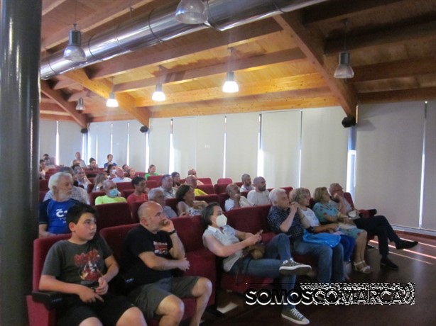 somoscomarca_ponencia_pizarar_cluster_victorcardenas_publico_edificiomuliusos_obarco_2022_06_10