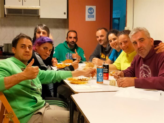 Campamento de espeleología de Águilas Verdes en Cobas (2)