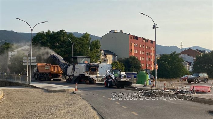 somoscomarca_obarco_obras_avenidadelbierzo_asfaltado_puentedelasmonjas_2022 (3)