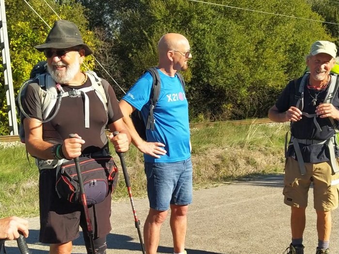 Peregrinos italianos en el Camiño de Inverno a su paso por Vilamartín