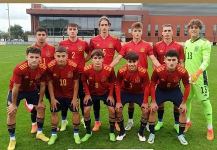 somoscomarca_futbol_cesarfernandez_portero_seleccion_2022 (2)