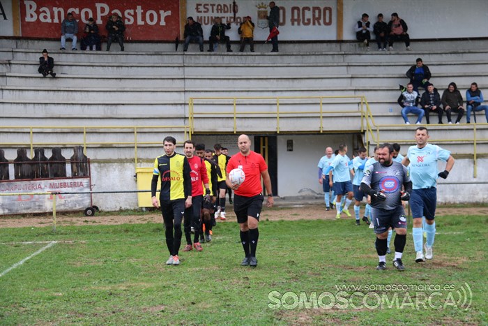 CD Trives frente a CD Espadana en O Agro (34)