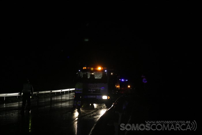 somoscomarca_vilamartin_accidente_trafico_arbol_n120_2023 (4)