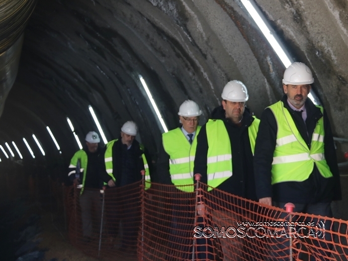 somoscomarca_ tunelcircumbalacion_entoma¨visita_xabierflores_secretarioinfraestructurasmitma_2023(14)