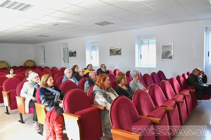 somoscomarca_larouco_salondeactos_conferencia_ocastrillon (1)