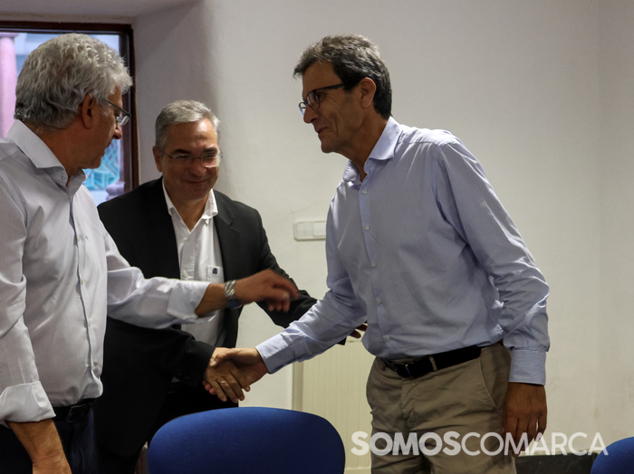 somoscomarca_230926_barco_viloira_política_luismenos_sedeediputción_pizarra_reunion_alcaldes_0010