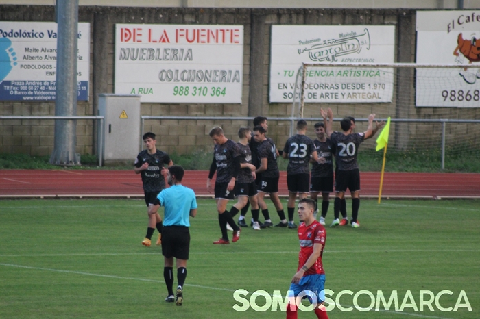 somoscomarca_231112_obarco_futbol_cdbarco_valladares (5)