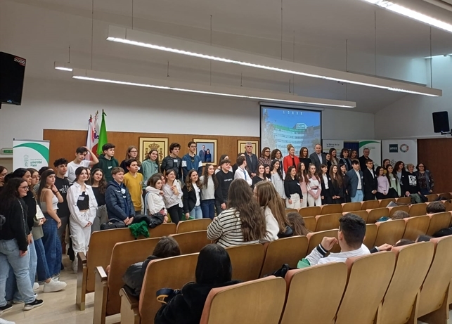 somoscomarca_240213_ponferrada_ieslauroolmo_ciudenecomparsas5894 (2)