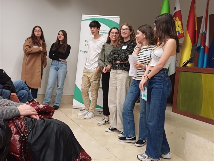 somoscomarca_240213_ponferrada_ieslauroolmo_ciudenecomparsas5894 (3)