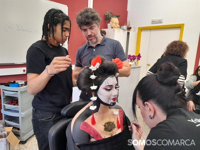 somoscomarca_240419_obarco_maquillaje_ieslauroolmo146