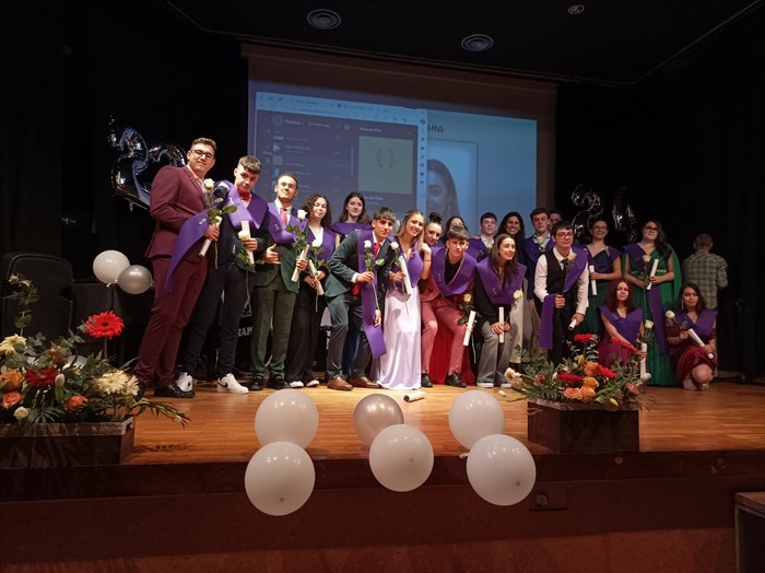 somoscomarca_trives_xermanancochea_graduación (1)