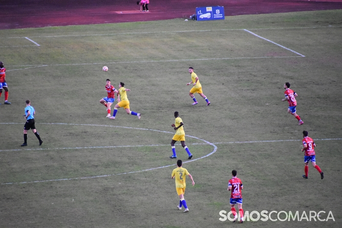 somoscomarca_20241013_futbol_calabagueiros_cdbarco_cambados (3)