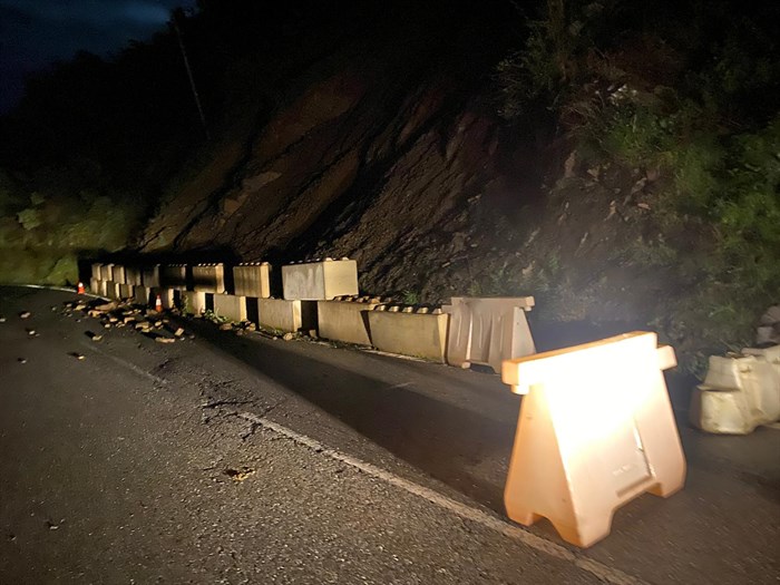 somoscomarca_20241016_carreterasantigoso_desprendimiento_ou121 (2)