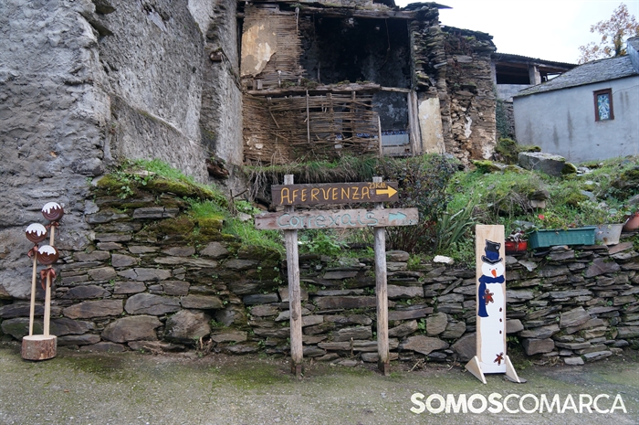 somoscomarca_20241207_obarco_fervenza_decoracionnavidad (37)