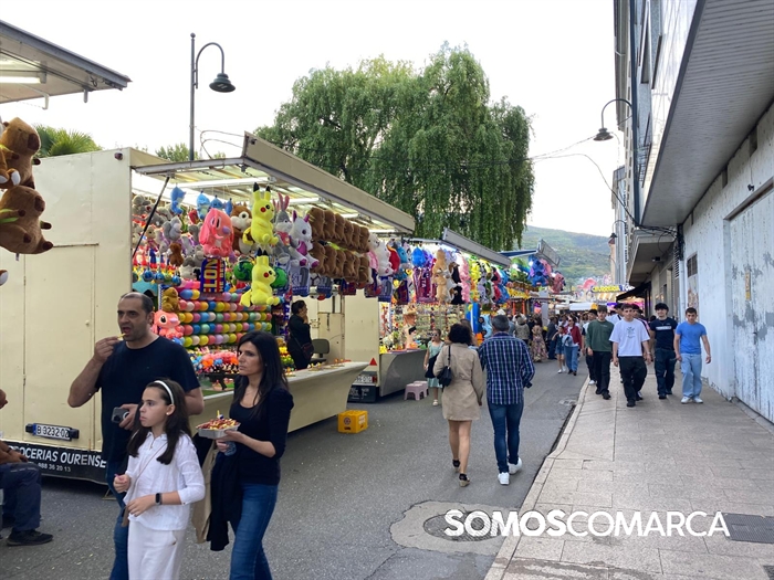 somoscomarca_obarco_festasantarita_atracciones_cochitos_ventaambulante (2)