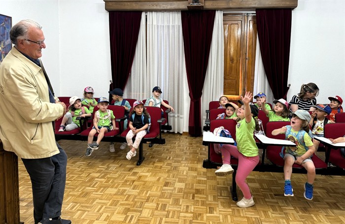 somoscomarca_20250528_obarco_visita_concello_colegio_gurriaran373