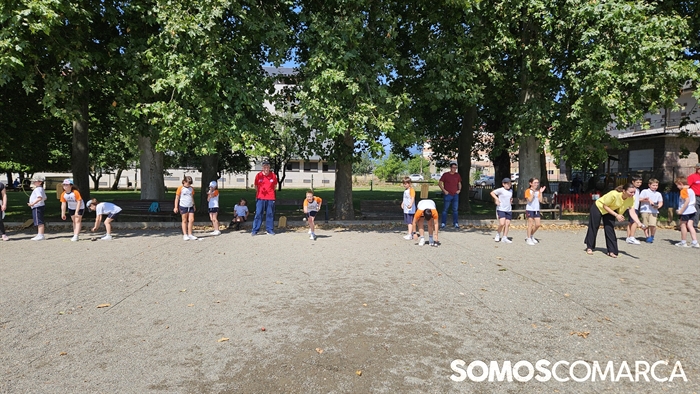 somoscomarca_20250616_obarco_pistaspetanca_ochao_alumnosdivinapastora (2)