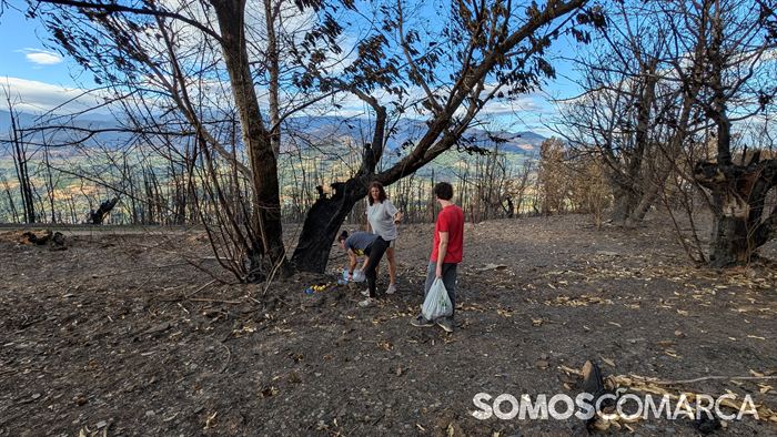 somoscomarca_santamariña_omeiral_fervenza_voluntarios_comidaanimales (2)