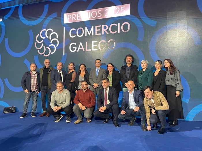 somoscomarca_20251113_ourense_premiocomercio_cca2007
