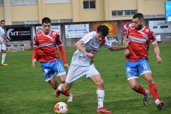 somoscomarca_20251116_obarco_calabagueiros_futbol_chorizada_cdbarcovilardebos (17)