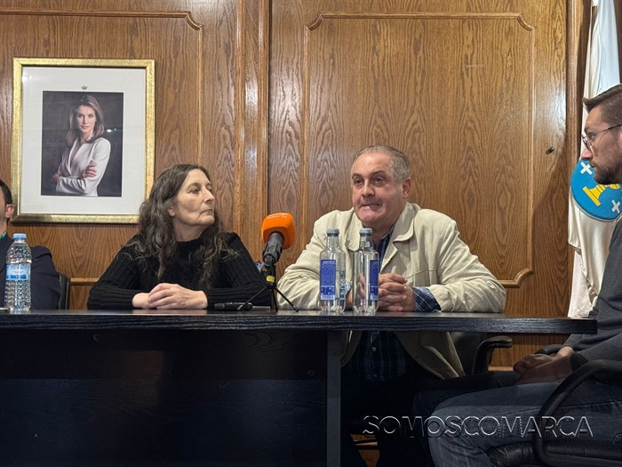 somoscomarca_20251122_manzaneda_mocion_amable_pedroyañez2080