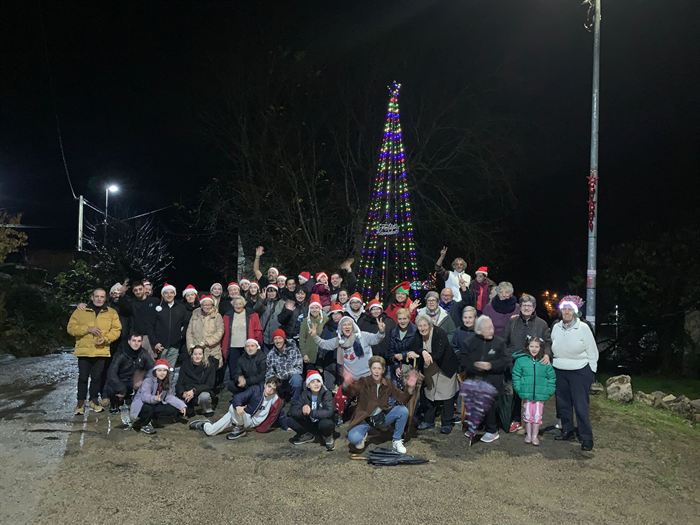 portada_somoscomarca_cobas_navidad2025_decoracion_luces688