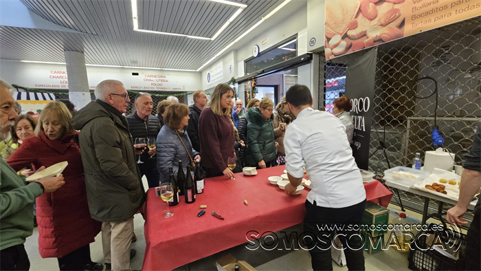 somoscomarca_20251212_obarco_plaza_degustacionporcocelta (7)