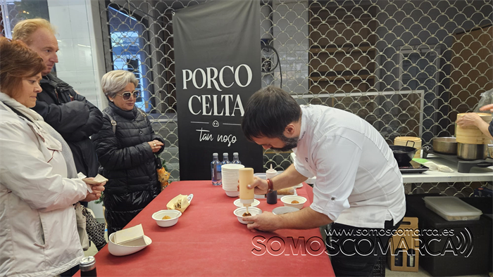 somoscomarca_20251212_obarco_plaza_degustacionporcocelta (8)