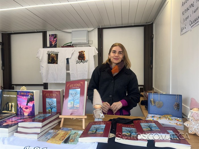 somoscomarca_2025120_obarco_ferianadal_librovilamartin2335