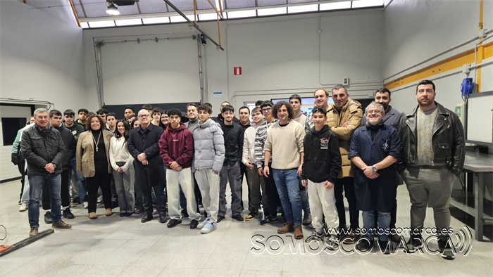 somoscomarca_20260116_obarco_ieslauroolmo_automocion_aulahibridovirtual_eladiosantos (4)