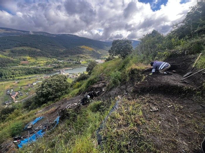 somoscomarca_202600227_viamartin_ocastelo_yacimiento_sputnik labrego3094