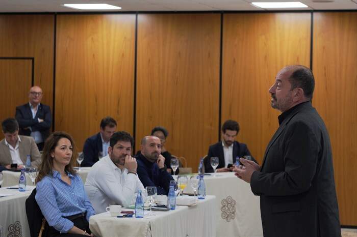 somoscomarca_202600326_merelles_reunion_sectorhostelero3262