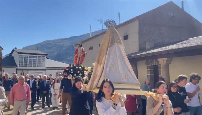 somoscomarca_procesiondelsantoencuentro (7)