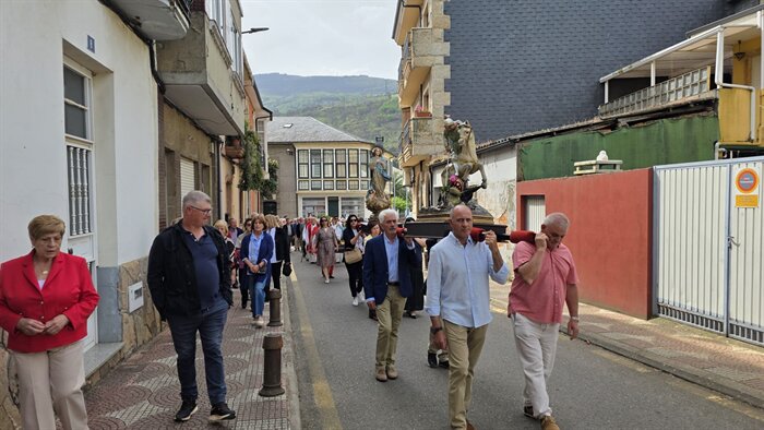 somoscomarca_20260423_villamartin_fiestas_sanjorge_procesionsanjorge (11)