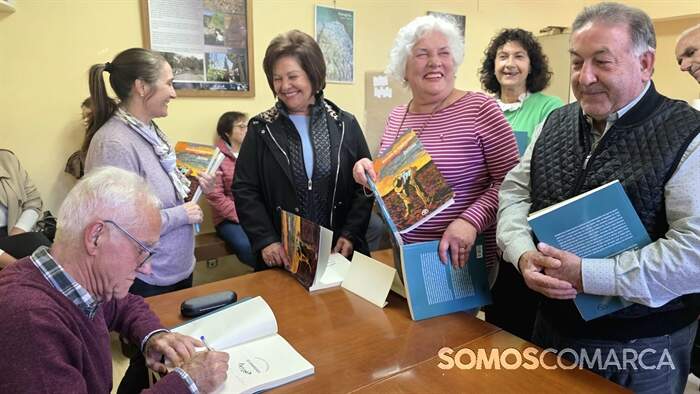 somoscomarca_20260515_entoma_escuelas_presentacionlibro_franciscovival (1)