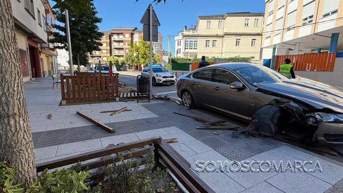 somoscomarca_20260910_OBARCO_accidentetráfico_colegiodivinapastora4445