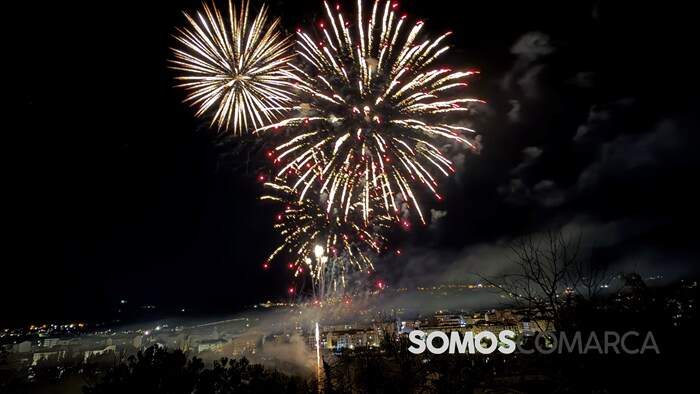 somoscomarca_obarco_fuegosartificiales_festasdocristo2026 (3)