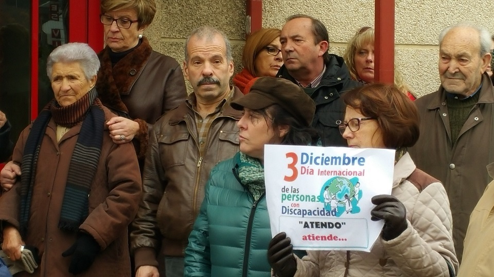 somoscomarca_obarco_manifestacion_tren_disvalia_begonadacal-1